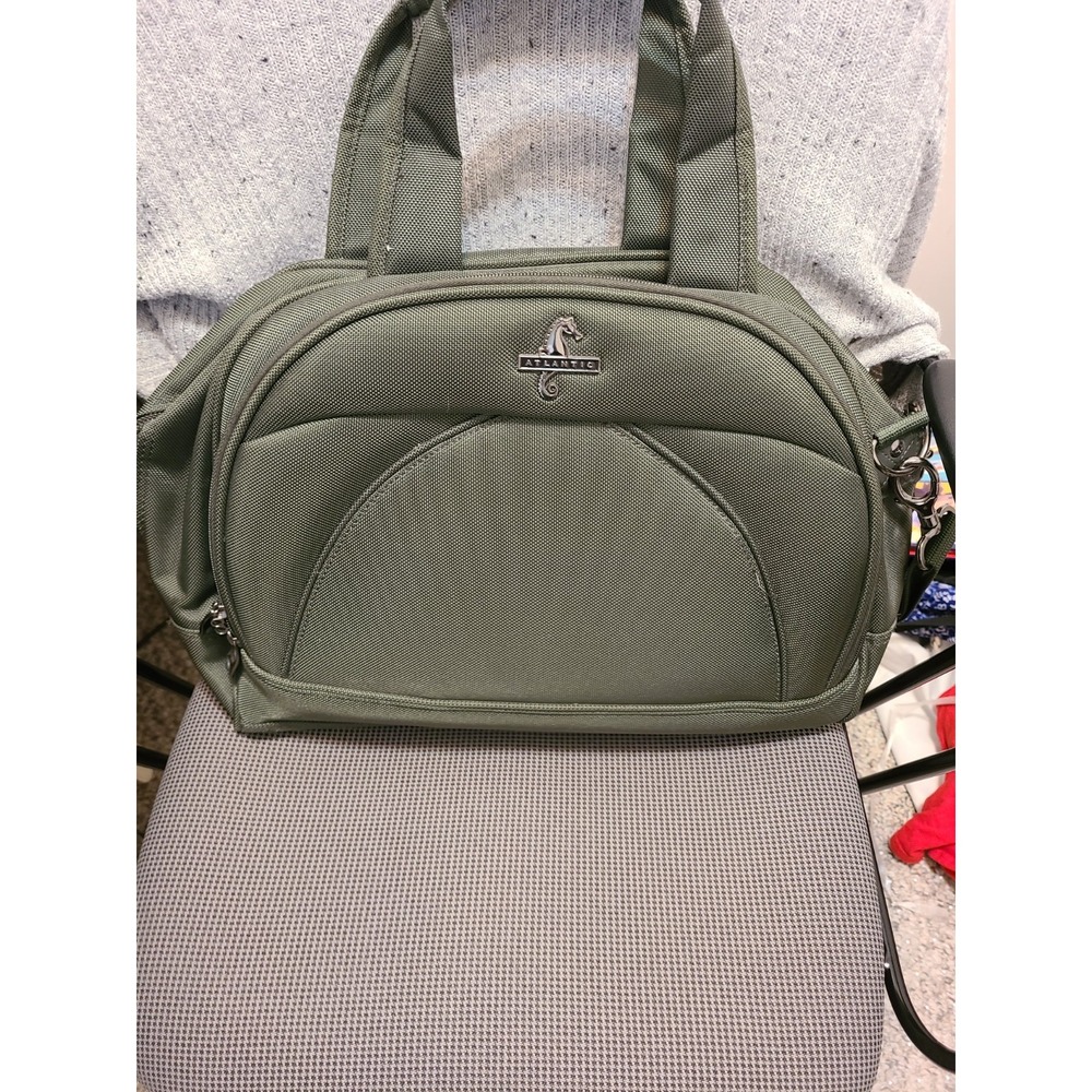 Atlantic Luggage Company Hunter Green Canvas Shoulder Tote Carry On Luggage Bag